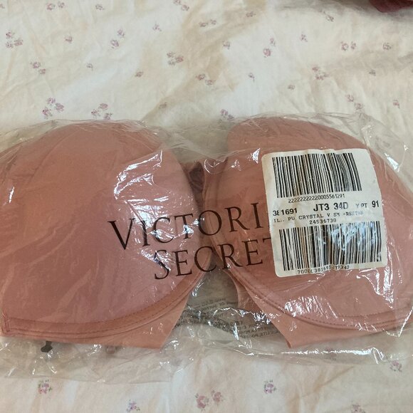 NWOT Victoria Secrets Bra Size 34B - Picture 1 of 3